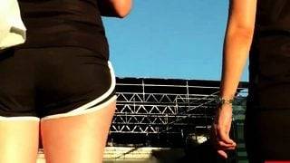 big ass blonde in leggings at concert