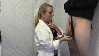 Getting cook jerking from adorable babe